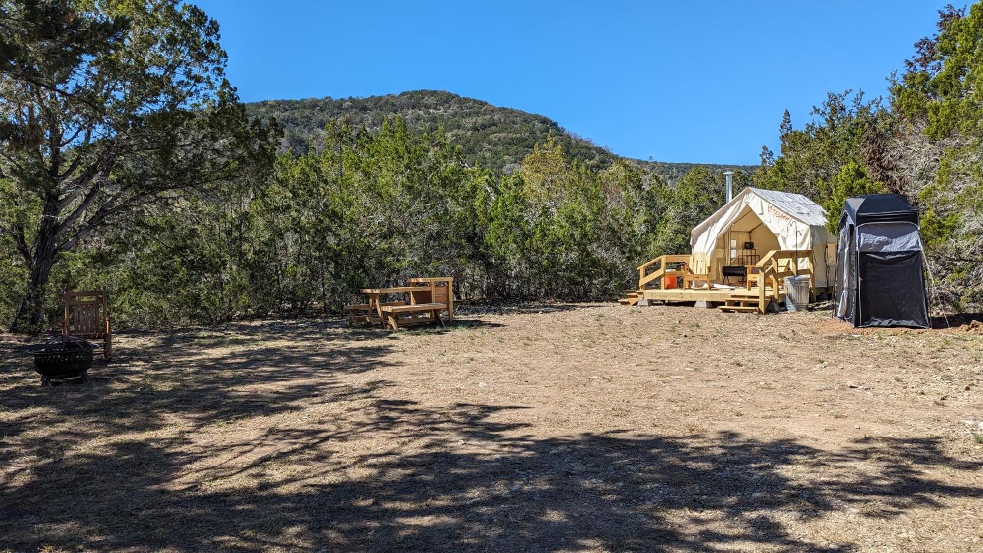 A Peace Of Heaven Cabins And Rv Vanderpool Exteriér fotografie